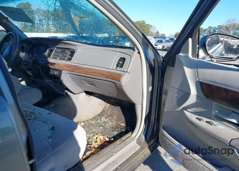 1999 Mercury Grand Marquis Gs из США, поврежденный, VIN 2MEFM74W5XX626563